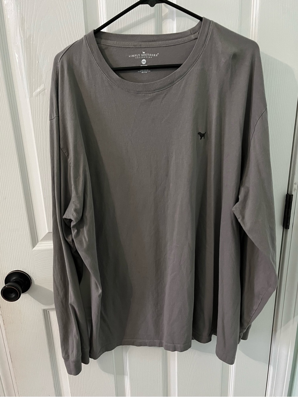 Simply Southern Men’s Long Sleeve Crew Tee - Gray